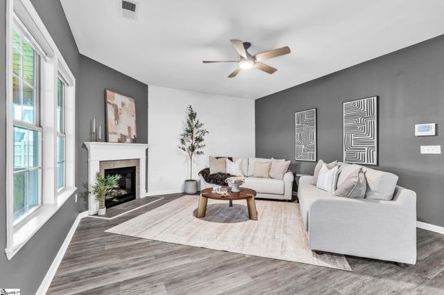 524 Marathon Court, Boiling Springs, SC 29316