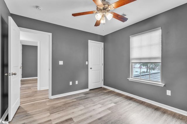 524 Marathon Court, Boiling Springs, SC 29316