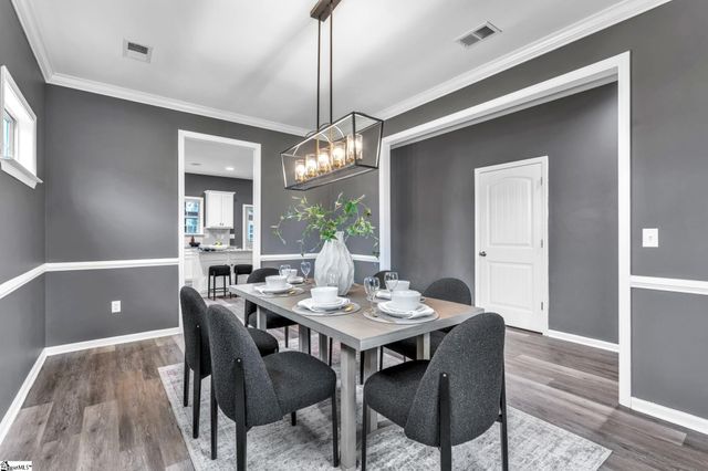 524 Marathon Court, Boiling Springs, SC 29316