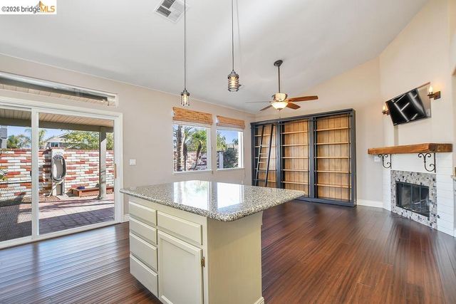 4464 Cove Ln, Discovery Bay, CA 94505