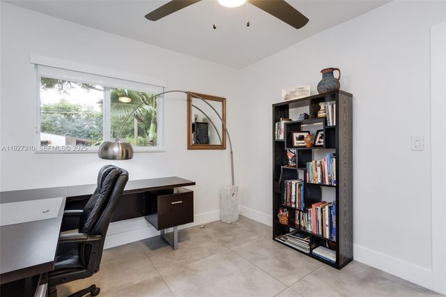 475 NW 42nd St, Miami, FL 33127