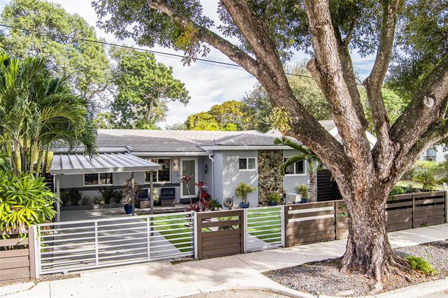 475 NW 42nd St, Miami, FL 33127