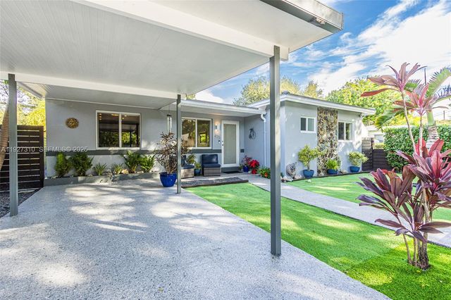 475 NW 42nd St, Miami, FL 33127