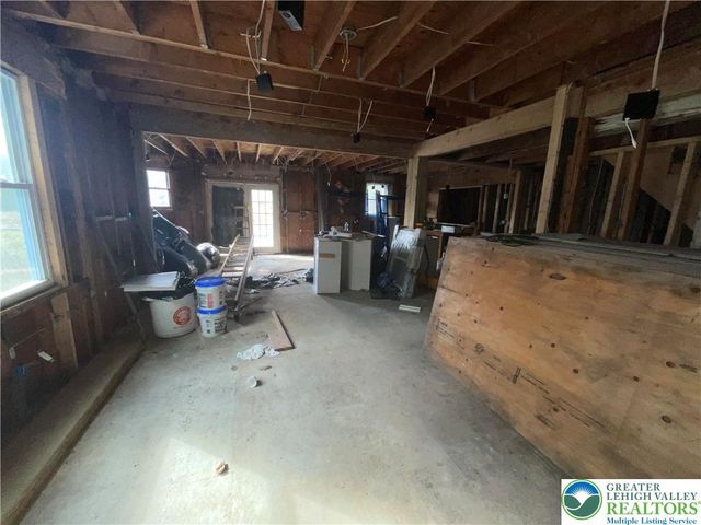 265 Mill Road, Mahoning Twp, PA 18235