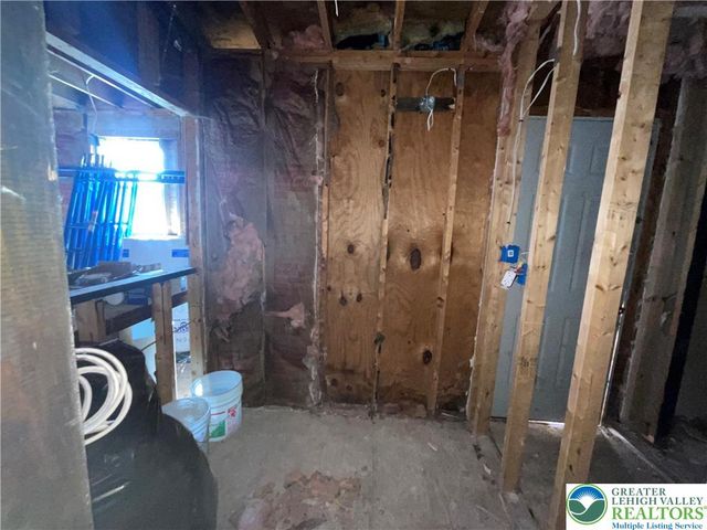 265 Mill Road, Mahoning Twp, PA 18235