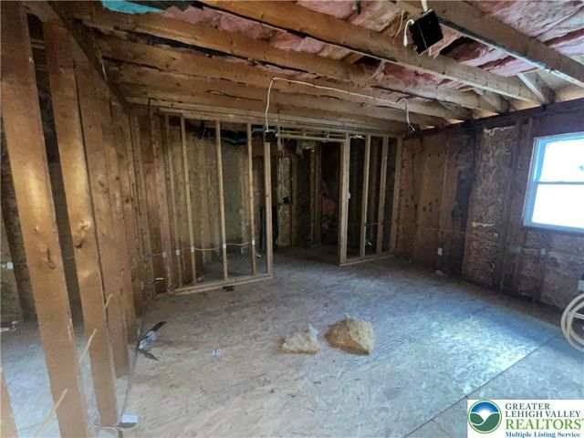 265 Mill Road, Mahoning Twp, PA 18235