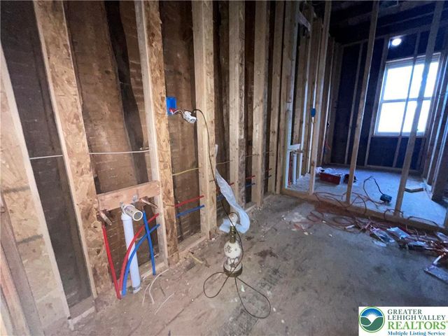 265 Mill Road, Mahoning Twp, PA 18235