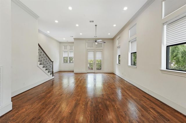 411 W 17th Street D, Houston, TX 77008