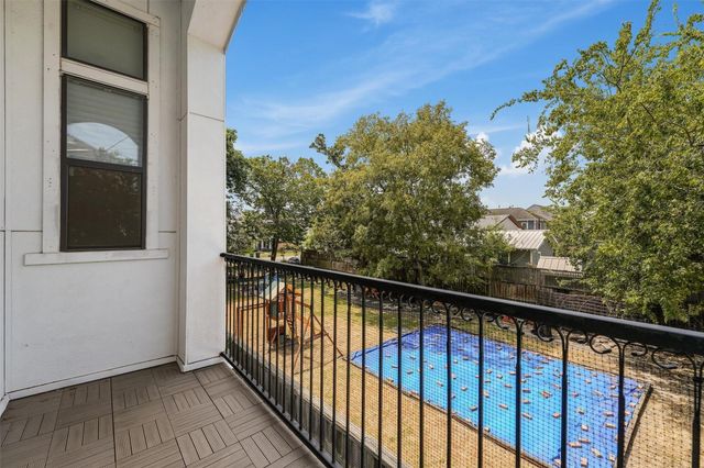 411 W 17th Street D, Houston, TX 77008