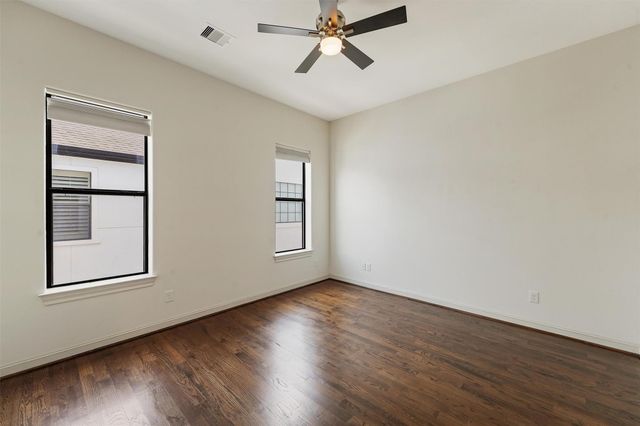 411 W 17th Street D, Houston, TX 77008