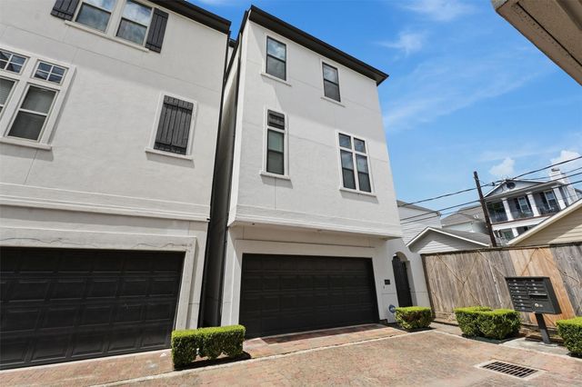 411 W 17th Street D, Houston, TX 77008