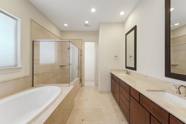 411 W 17th Street D, Houston, TX 77008
