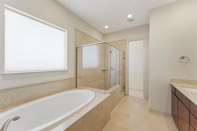 411 W 17th Street D, Houston, TX 77008