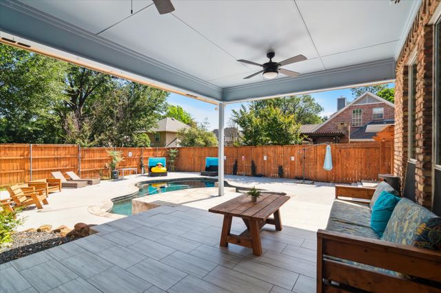 2616 NW LAMBDA Lane, Flower Mound, TX 75028