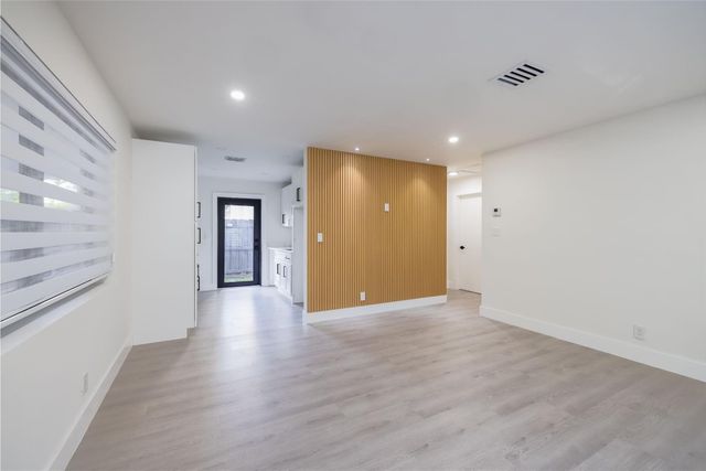 1341 SE 10th Avenue, Fort Lauderdale, FL 33316