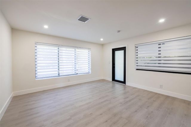 1341 SE 10th Avenue, Fort Lauderdale, FL 33316