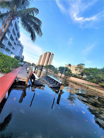 1650 NE 115th St 110, Miami, FL 33181