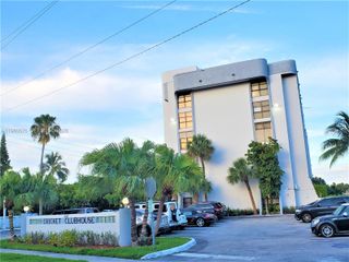 1650 NE 115th St 110, Miami, FL 33181