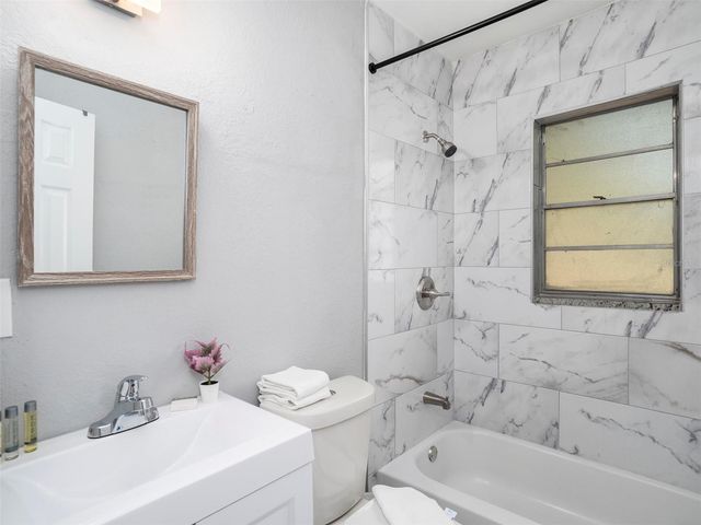 4713 N ROME AVENUE, Tampa, FL 33603