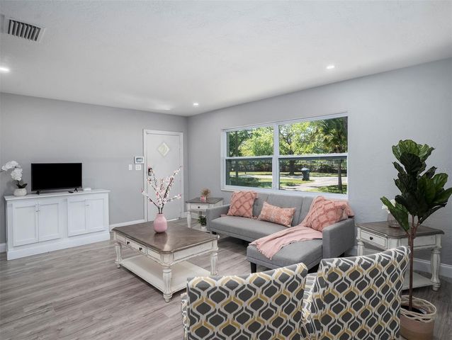 4713 N ROME AVENUE, Tampa, FL 33603