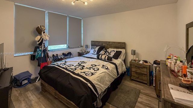 7051 Environ Boulevard 436, Lauderhill, FL 33319