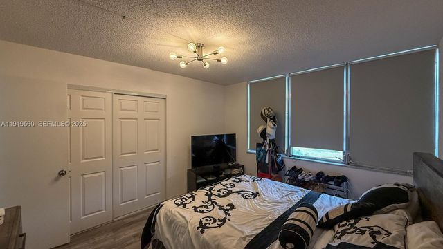 7051 Environ Boulevard 436, Lauderhill, FL 33319