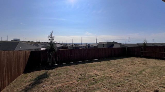138 STANTON Avenue, Rhome, TX 76078