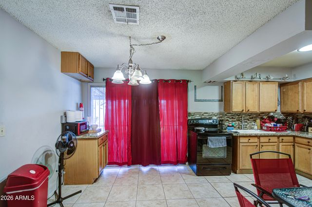 4512 W VIRGINIA Avenue, Phoenix, AZ 85035