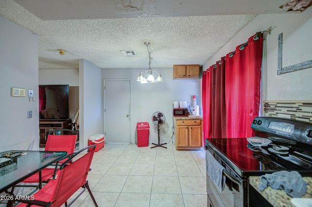 4512 W VIRGINIA Avenue, Phoenix, AZ 85035