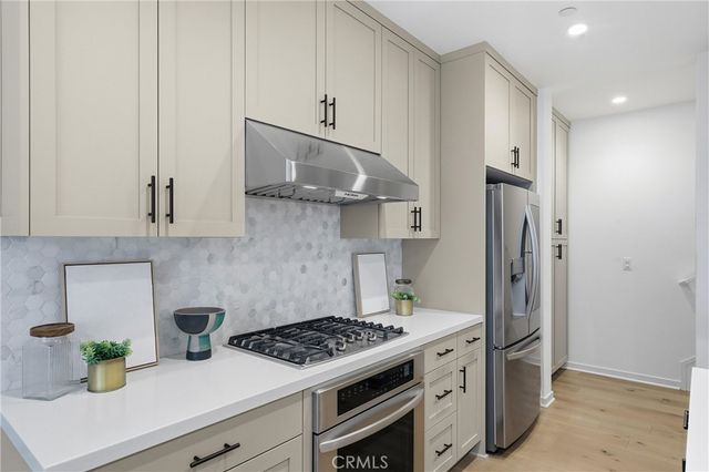 106 Coastal, Irvine, CA 92618