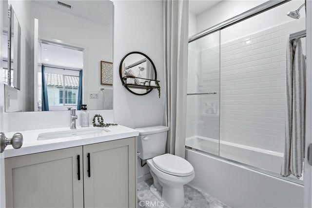 106 Coastal, Irvine, CA 92618