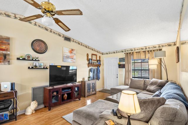 5078 Canal Circle E, Lake Worth, FL 33467