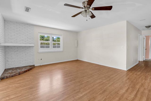 726 Juniper Dr., Surfside Beach, SC 29575