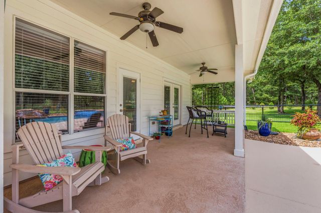 9219 Amelia Drive, Anderson, TX 77830