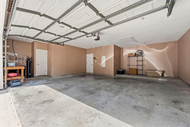 9219 Amelia Drive, Anderson, TX 77830
