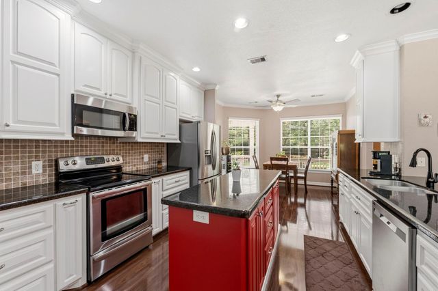 9219 Amelia Drive, Anderson, TX 77830