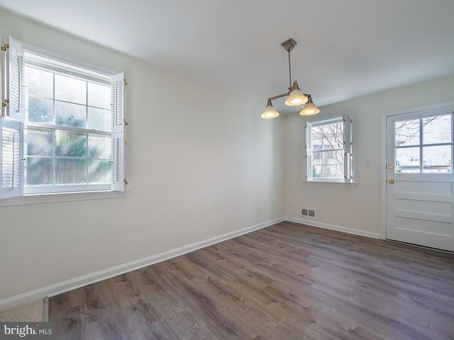 2702 NAVARRE DR, Chevy Chase, MD 20815