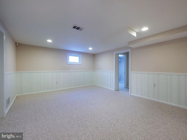 2702 NAVARRE DR, Chevy Chase, MD 20815