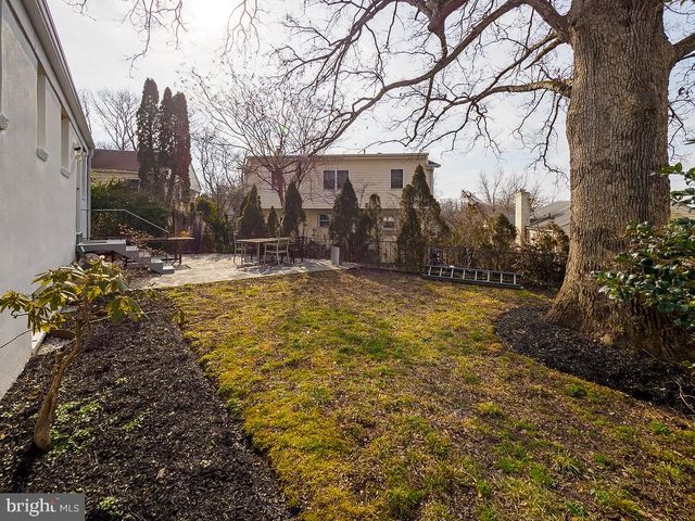 2702 NAVARRE DR, Chevy Chase, MD 20815