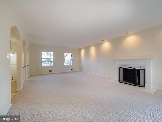 2702 NAVARRE DR, Chevy Chase, MD 20815