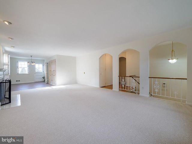 2702 NAVARRE DR, Chevy Chase, MD 20815