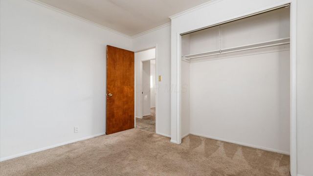 25 S 24th Street, Newark, OH 43055