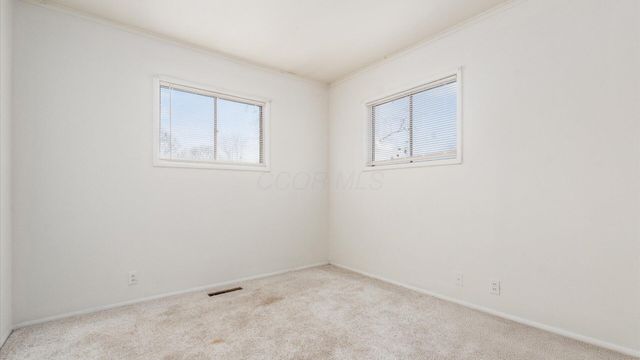 25 S 24th Street, Newark, OH 43055