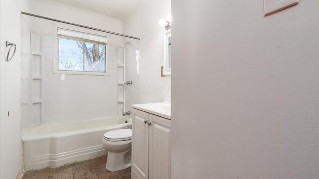 25 S 24th Street, Newark, OH 43055