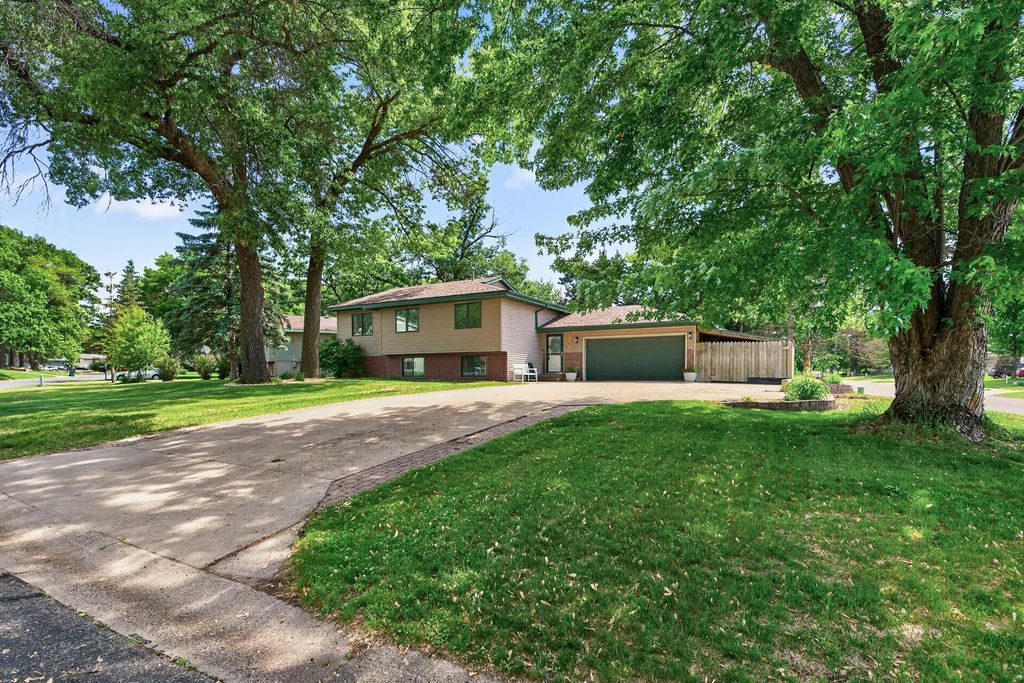 12757 Able Street NE, Blaine, MN 55434