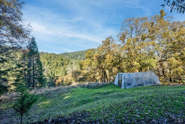 5700 High Point Rd, Willits, CA 95490