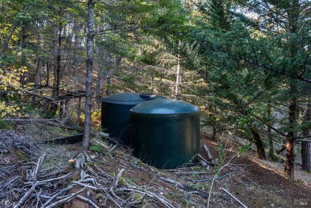 5700 High Point Rd, Willits, CA 95490