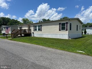 203 TYLER AVE, Williamstown, NJ 08094