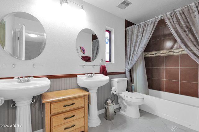 3401 N DAKOTA Street, Chandler, AZ 85225