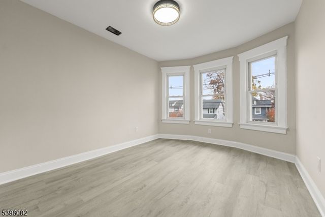 138 Monmouth Road, Elizabeth City, NJ 07208